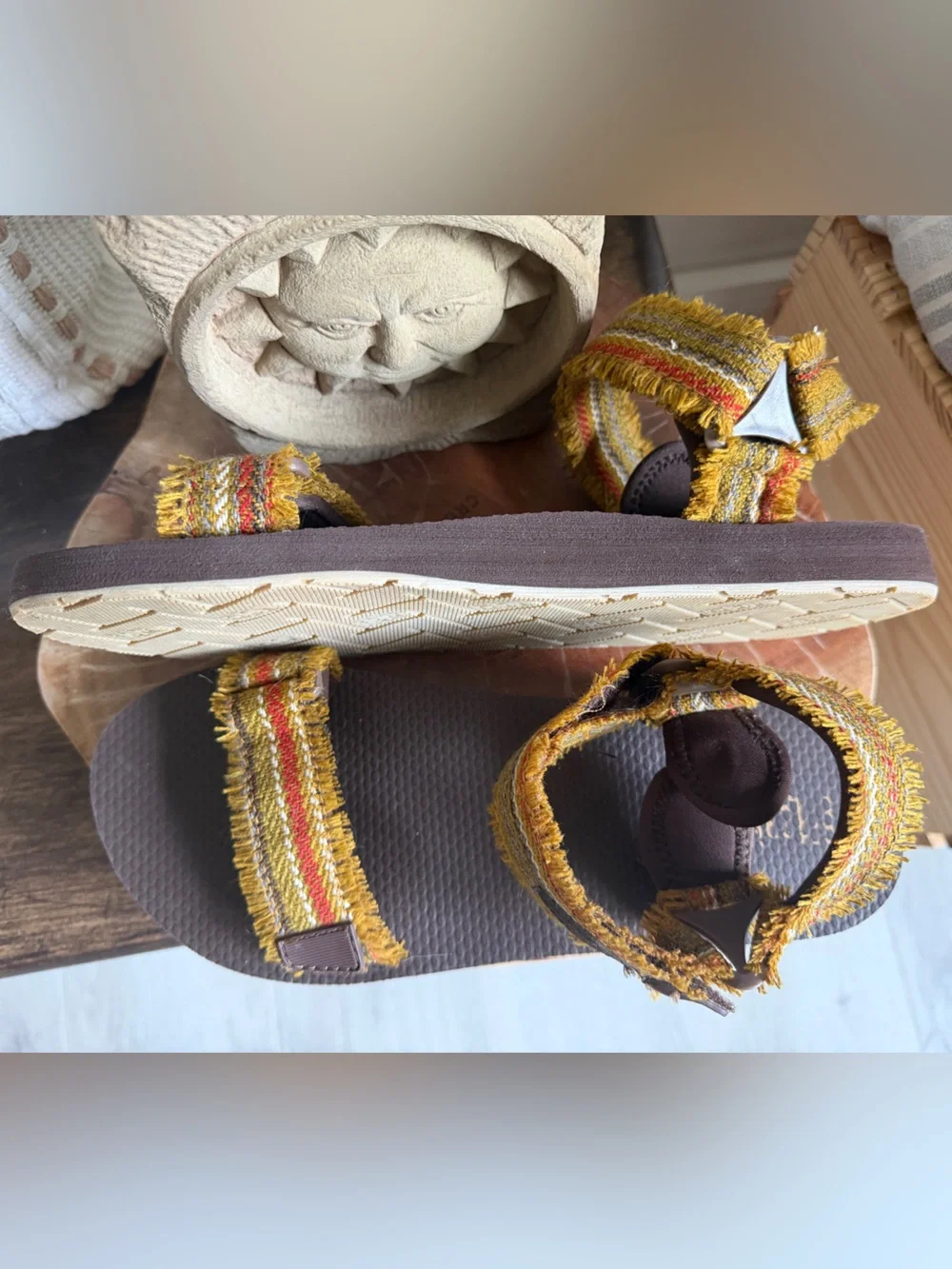 Flojos NWOT Unisex Pascule Sandal Mexican Blanket Brown with Mustard Accent